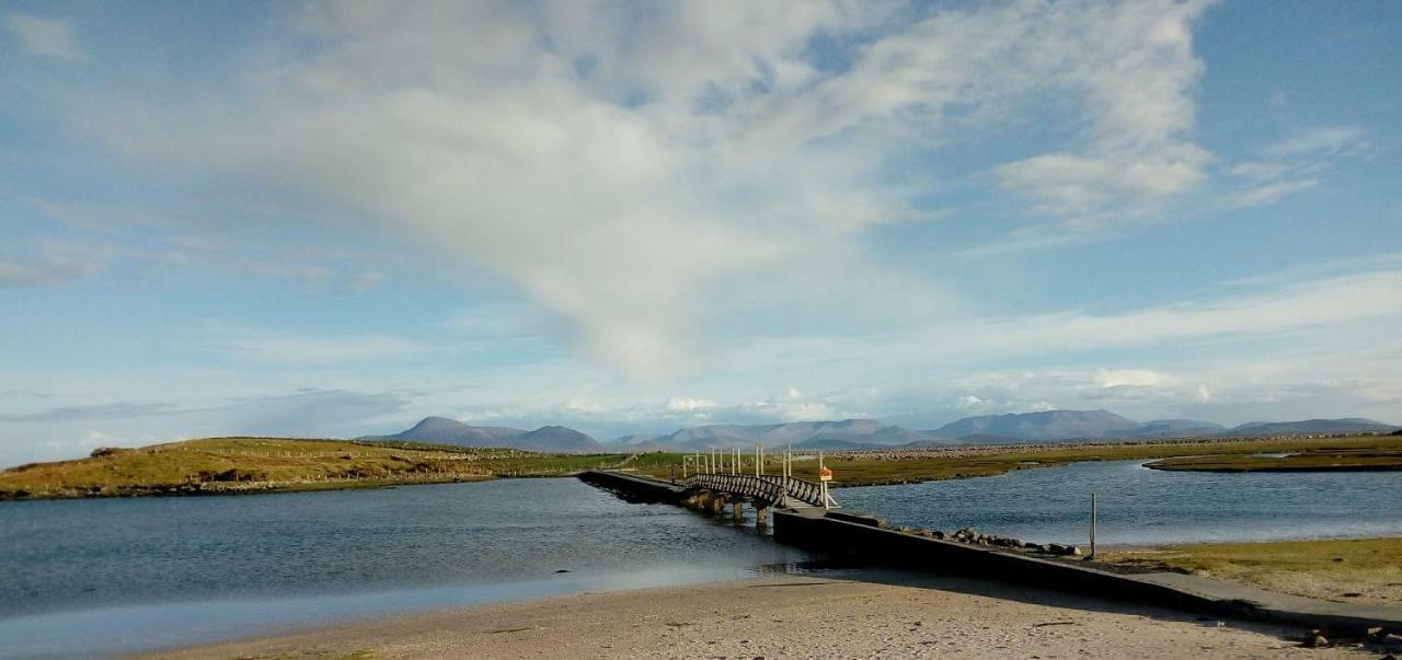 Hotel Mary'S Of Mulranny Exterior foto